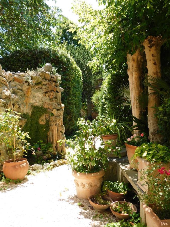 Appartamento Con Piscina Immersa Nel Verde Cascina Bagian luar foto