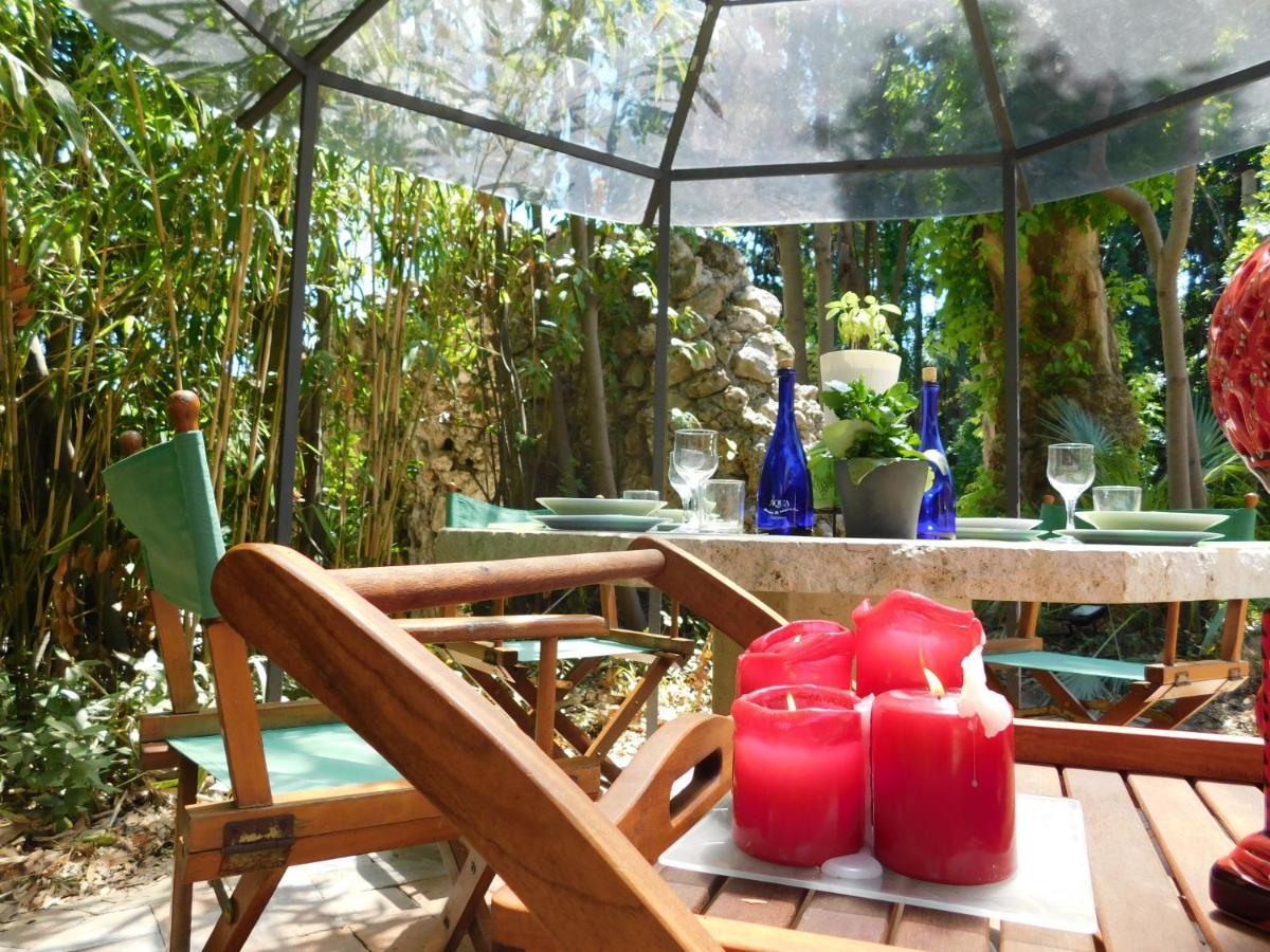 Appartamento Con Piscina Immersa Nel Verde Cascina Bagian luar foto